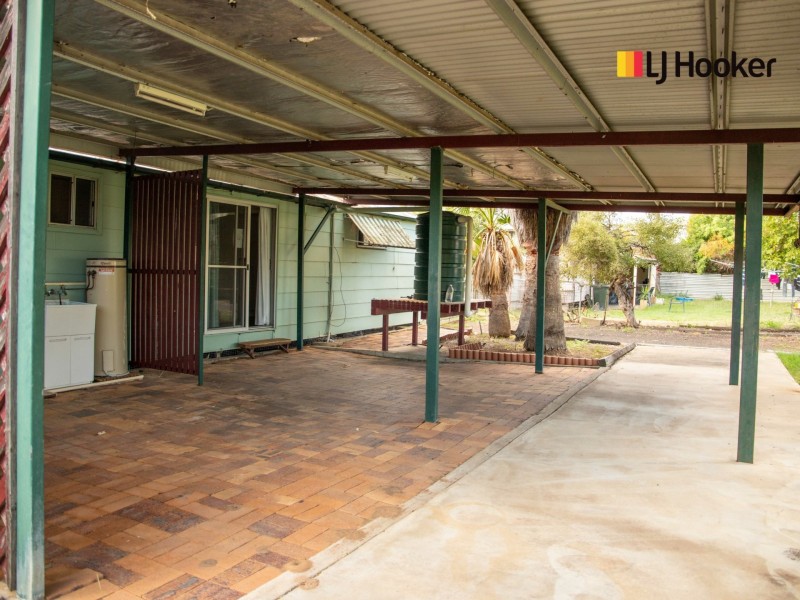 113 Arthur Street, Roma QLD 4455
