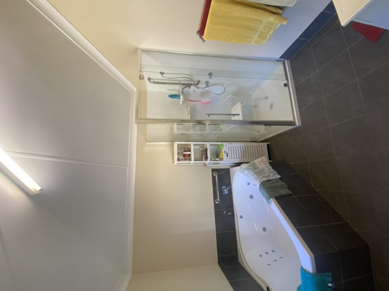 15 Elizabeth Street, Mitchell QLD 4465