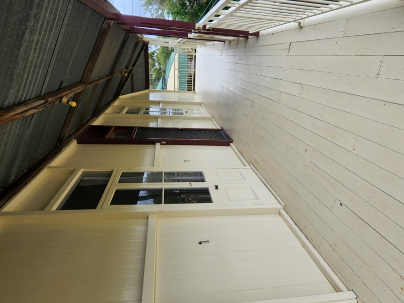 33 Hoffman Street, Roma QLD 4455