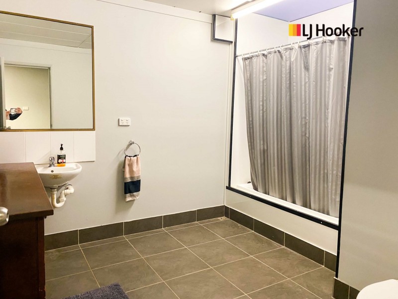 52 Chrystal Street, Roma QLD 4455