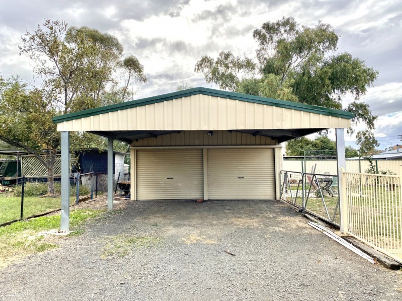 25 William Street, Roma QLD 4455