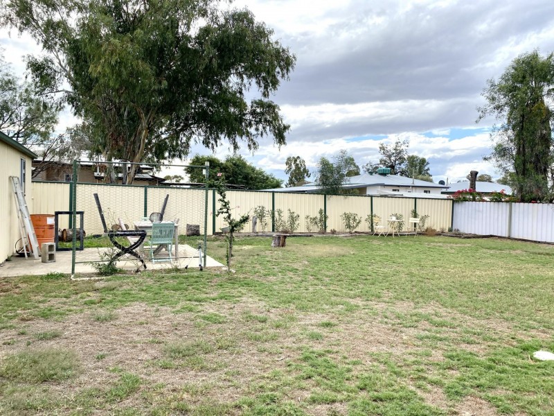 25 William Street, Roma QLD 4455