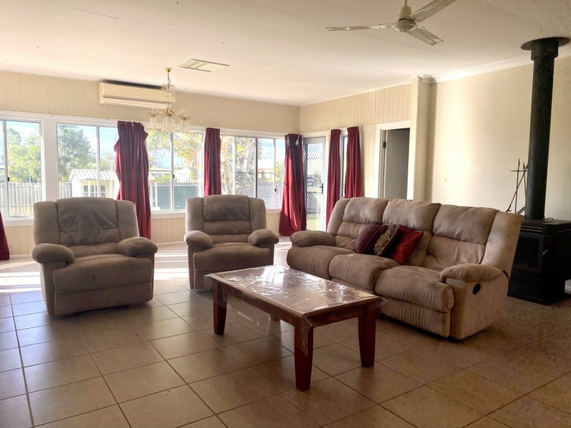 6-12 Hanly Street, Roma QLD 4455