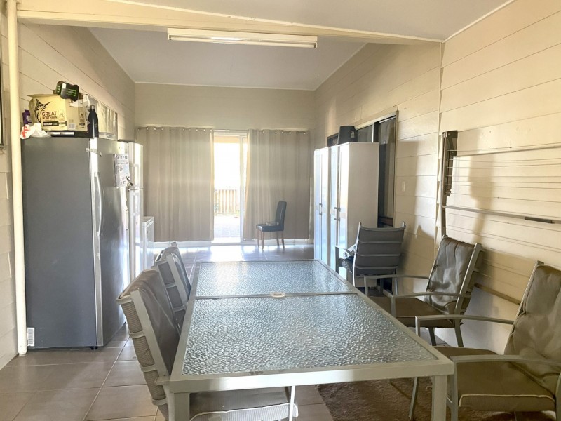 6-12 Hanly Street, Roma QLD 4455