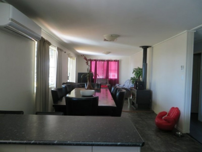 15 Robusta Drive, Roma QLD 4455