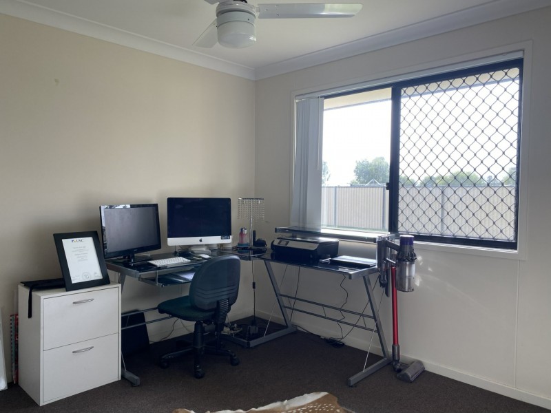 5 Edna Street, Roma QLD 4455