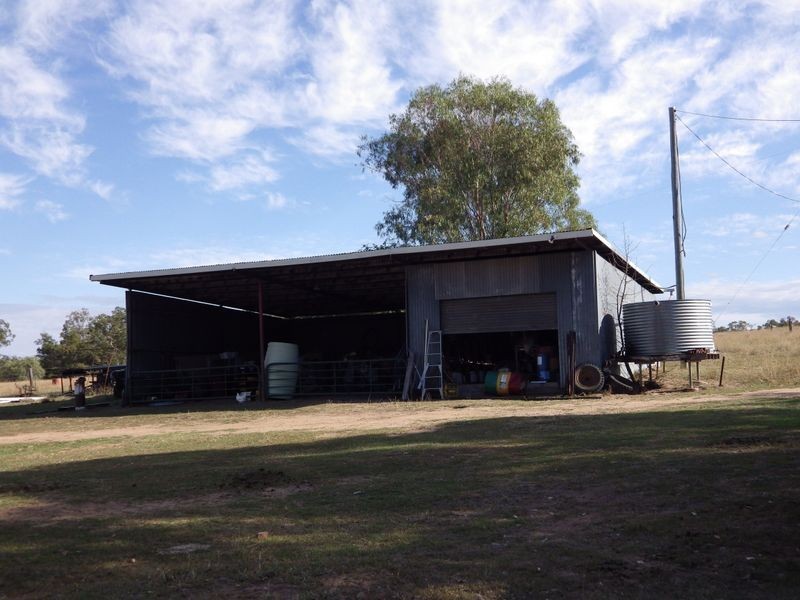 Carnarvon Developmental Road, Injune QLD 4454