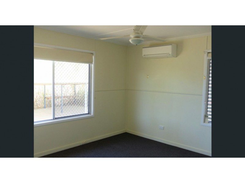 22 Foott Street, Roma QLD 4455