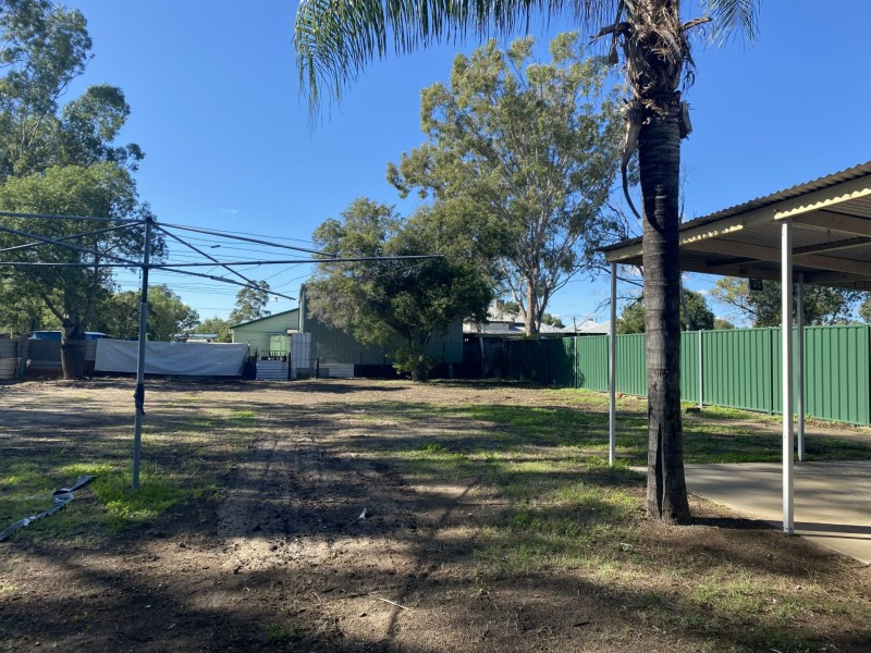 74 Quintin Street, Roma QLD 4455