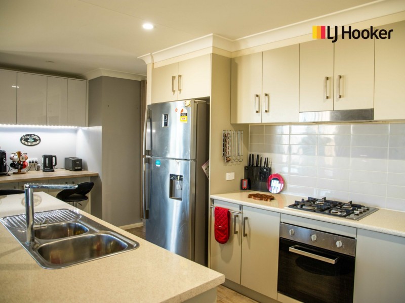 26 Beetson Drive, Roma QLD 4455