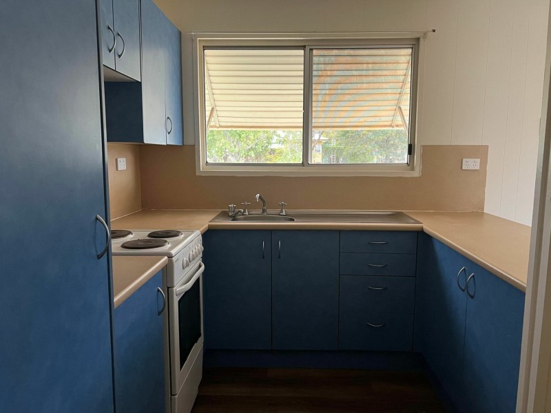 15 Mullavey Street, Roma QLD 4455