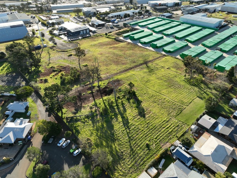 44 Croft Crescent, Harristown QLD 4350