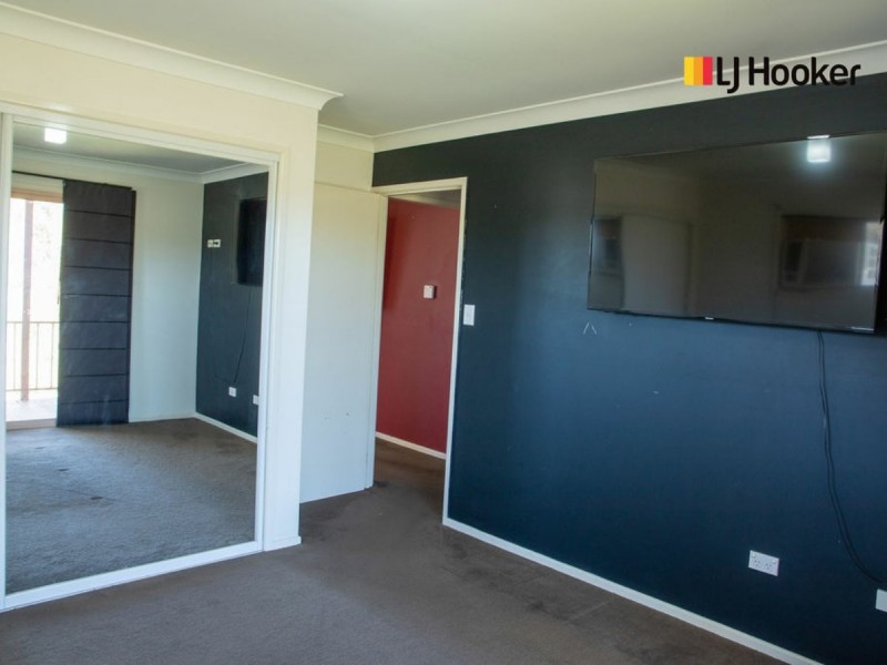 2 Charles Street, Roma QLD 4455