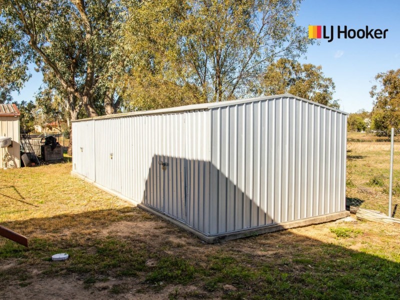 2 Charles Street, Roma QLD 4455