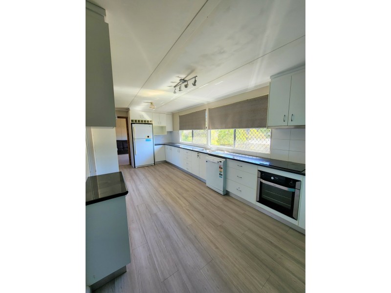 16 Ann Street, Mitchell QLD 4465