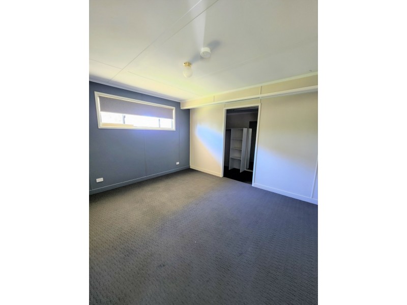 16 Ann Street, Mitchell QLD 4465