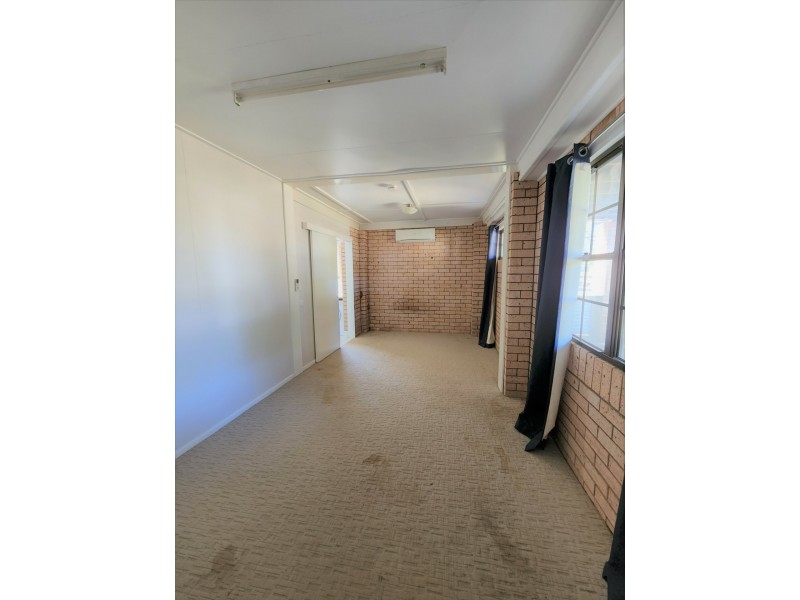 16 Ann Street, Mitchell QLD 4465