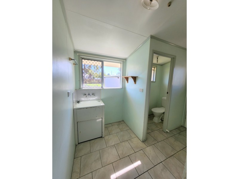 11 Derry Street, Roma QLD 4455