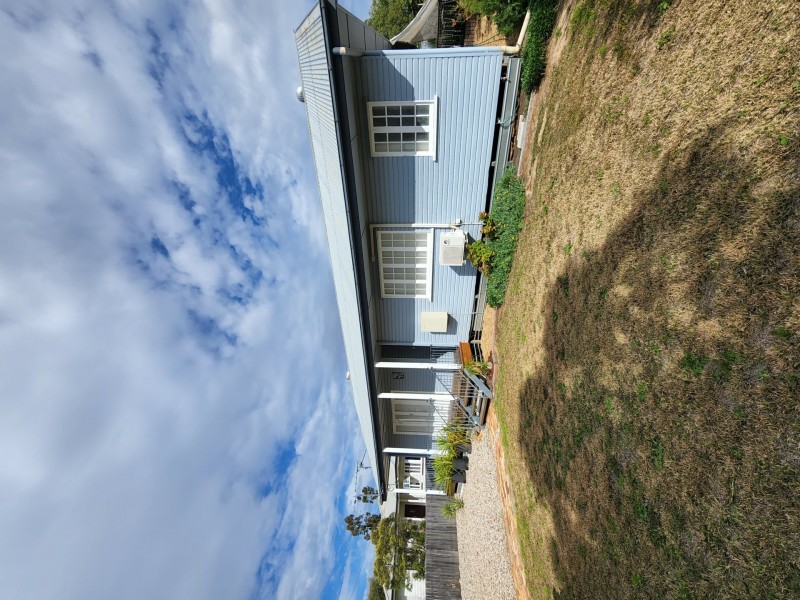 7 McEwan Street, Roma QLD 4455