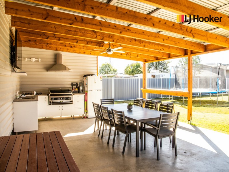 108 Arthur Street, Roma QLD 4455