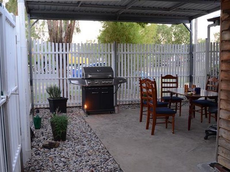 11 Major Street, Roma QLD 4455