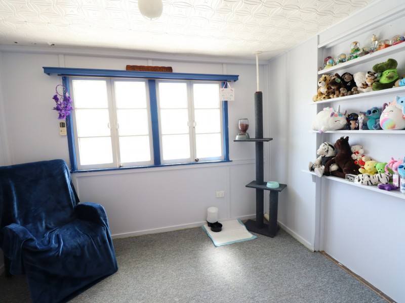 12 Lewis Street, Roma QLD 4455