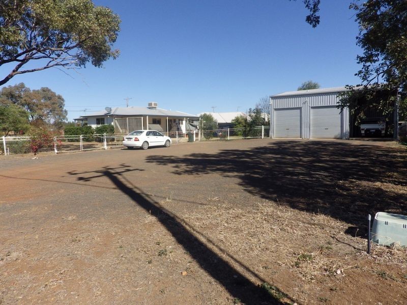 1 Ivy Street, Roma QLD 4455
