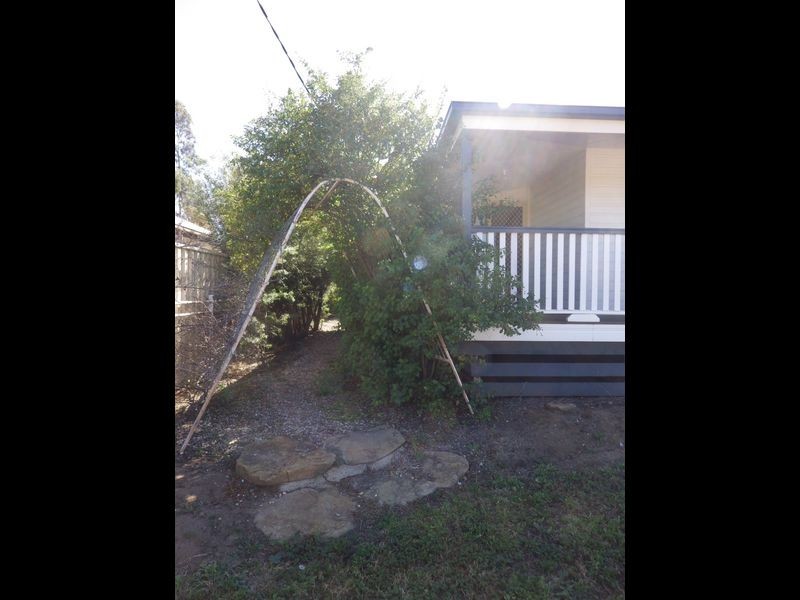 1 Ivy Street, Roma QLD 4455