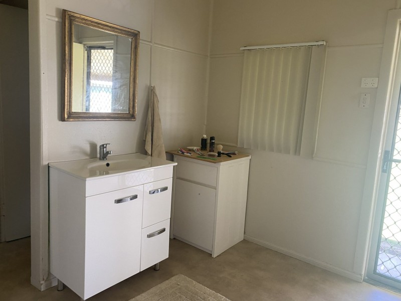 203 Bassett Lane, Roma QLD 4455