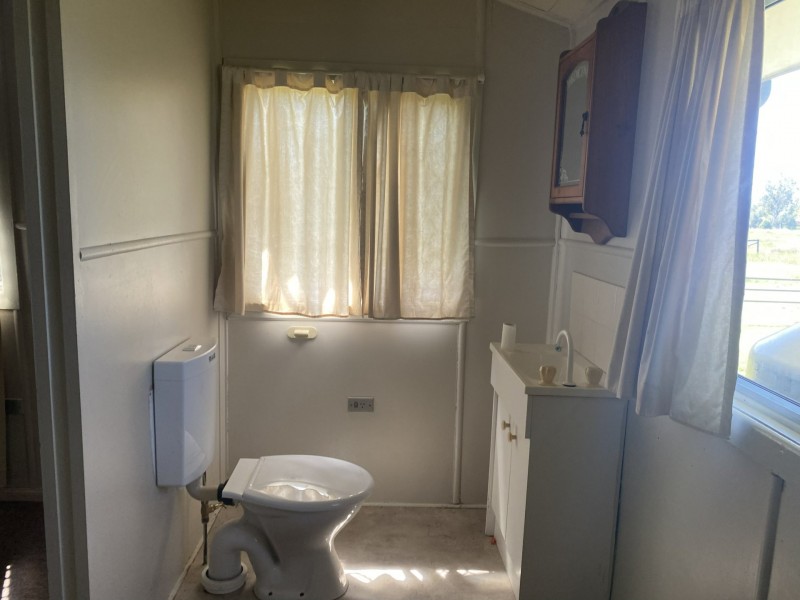 203 Bassett Lane, Roma QLD 4455