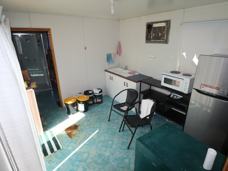 6-8 Airport Road, Injune QLD 4454