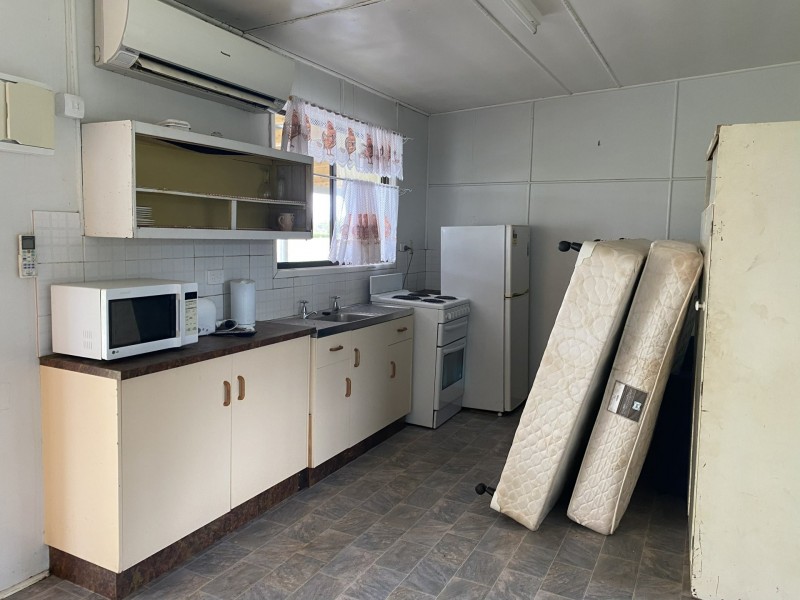 3/51 Louisa Street, Mitchell QLD 4465