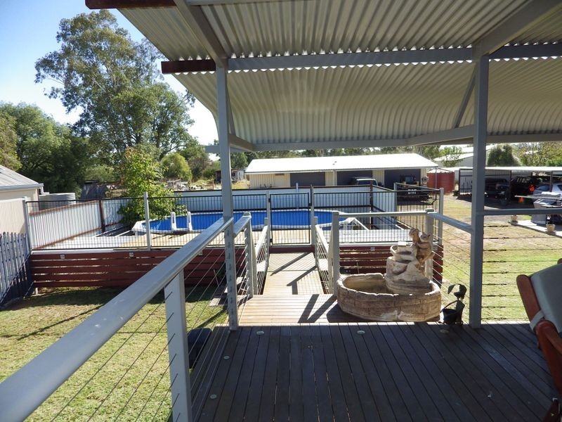 6 Chambers Street, Amby QLD 4462