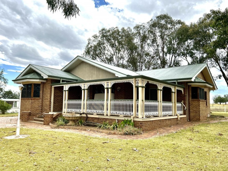 889 Dargal Road, Roma QLD 4455