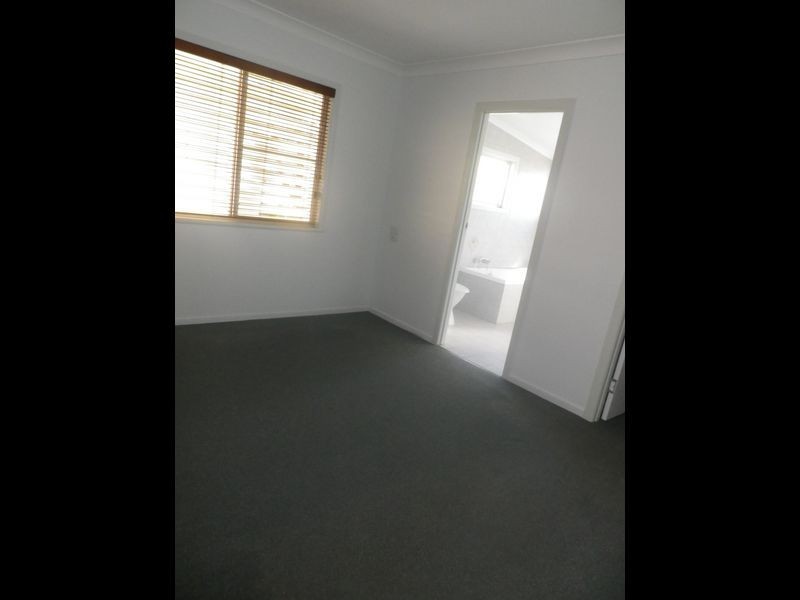 34 Derry Street, Roma QLD 4455