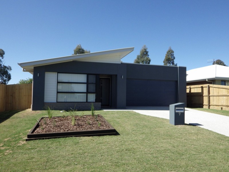 7 Highview Close, Roma QLD 4455