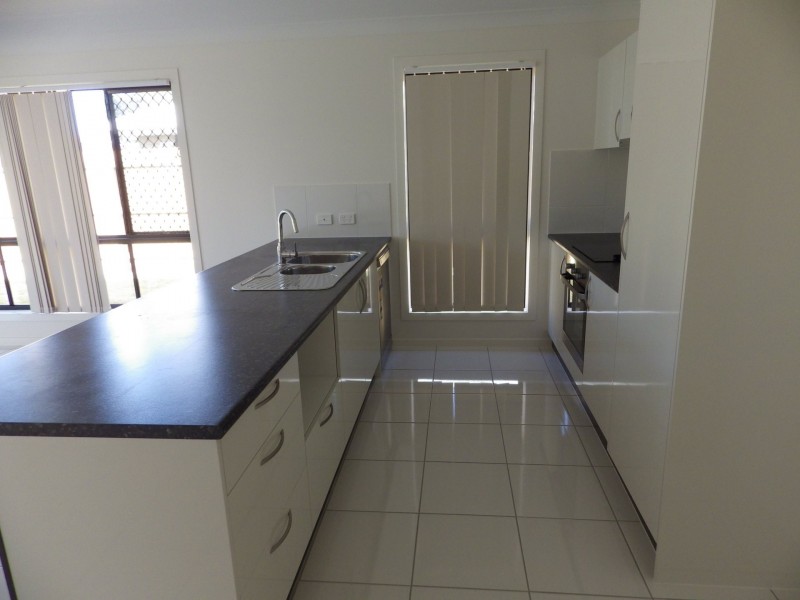 7 Highview Close, Roma QLD 4455