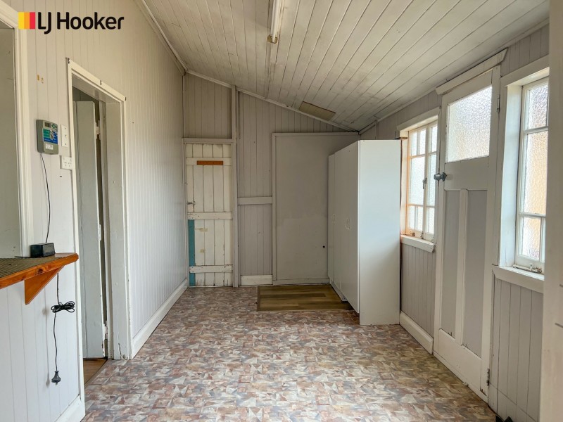 39 Raglan Street, Roma QLD 4455