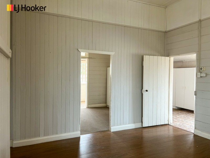 39 Raglan Street, Roma QLD 4455