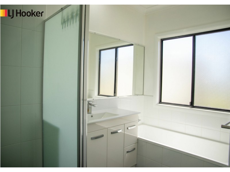 172 Woodside Road, Roma QLD 4455