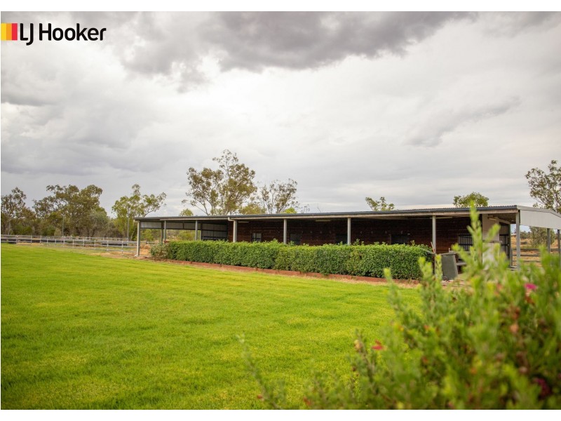 172 Woodside Road, Roma QLD 4455