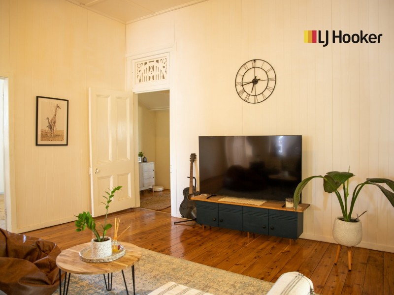 37 William Street, Roma QLD 4455