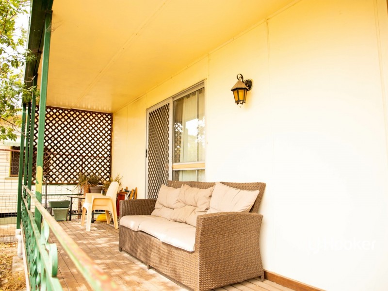 3 Wright Street, Roma QLD 4455