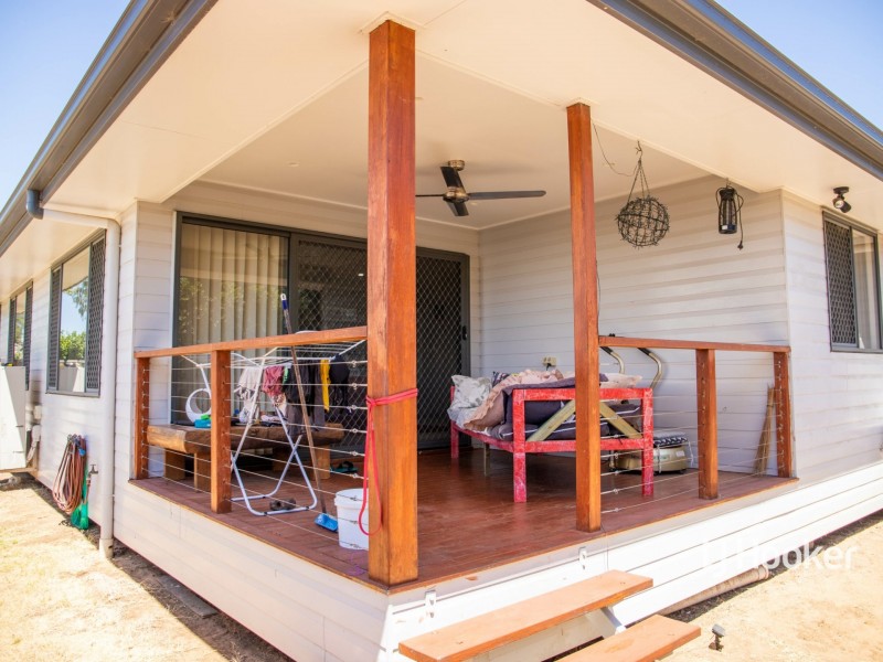 19 Lomandra Avenue, Roma QLD 4455