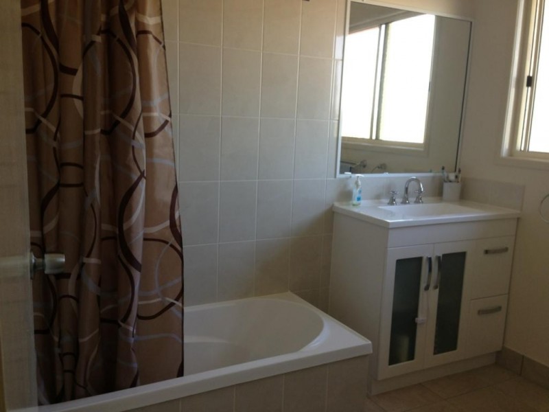 262 Roma Downs Road, Roma QLD 4455