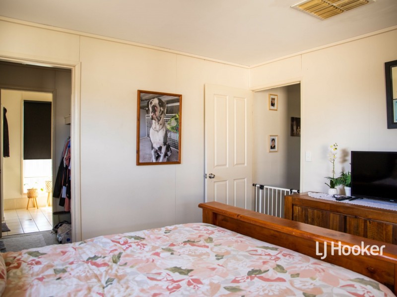 30 Hoffman Street, Roma QLD 4455