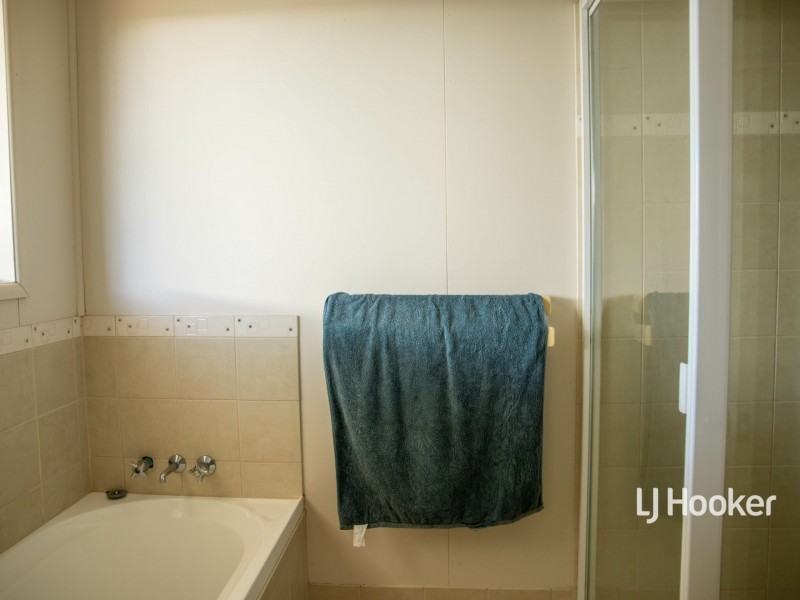 30 Hoffman Street, Roma QLD 4455