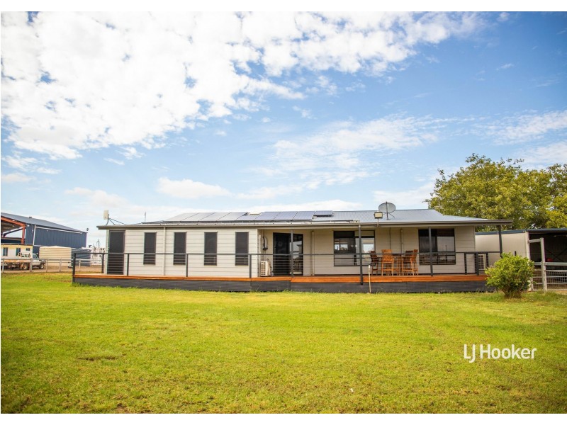 110 Six Mile Road, Roma QLD 4455