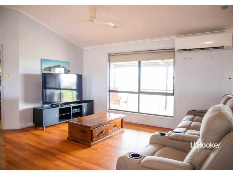 110 Six Mile Road, Roma QLD 4455