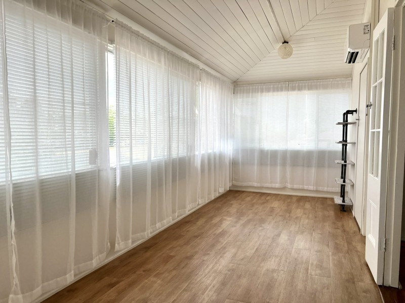 10 School Street, Amby QLD 4462